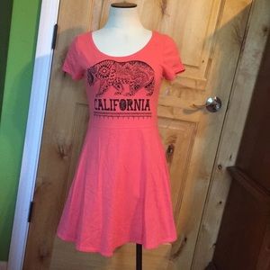 BONGO Coral California Print Sexy Bk DRESS NWT M